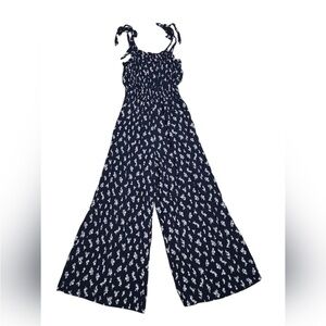 Francesca's Mi Ami Navy and White Floral Jumpsuit